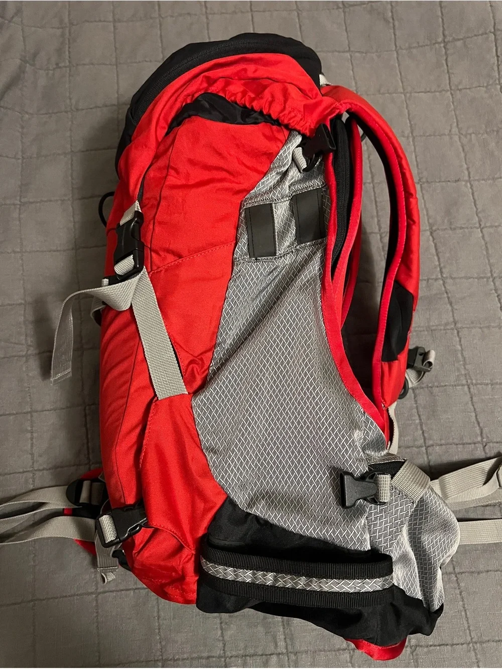 OSPREY Switch 26 Backcountry Ski/Snowboard Backpack